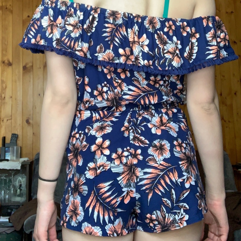 Romper - Picture 2 of 2